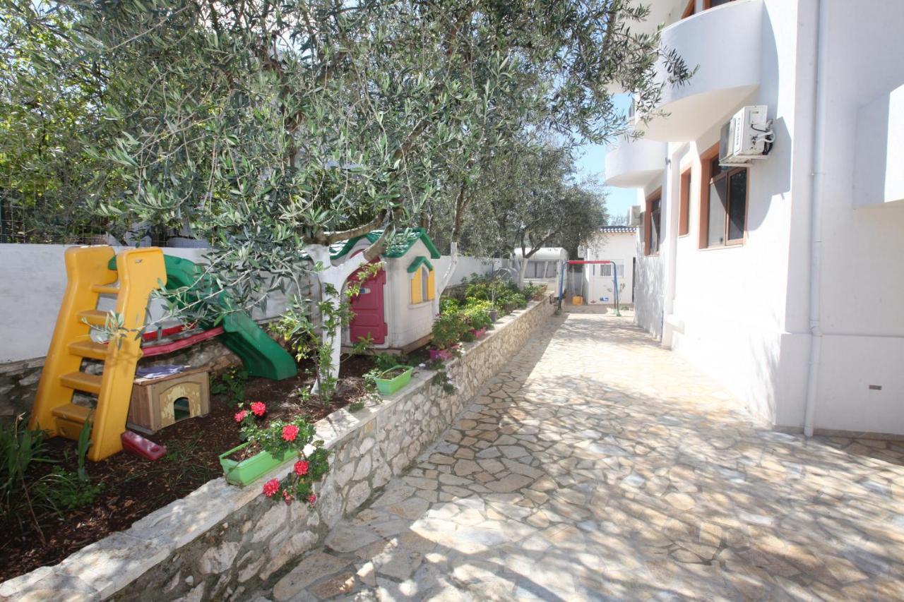 Villa Oden كساميل المظهر الخارجي الصورة