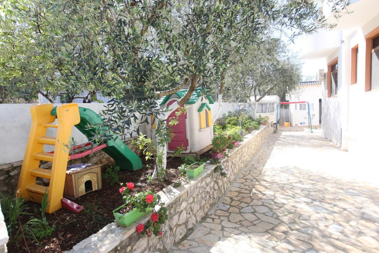 Villa Oden كساميل المظهر الخارجي الصورة